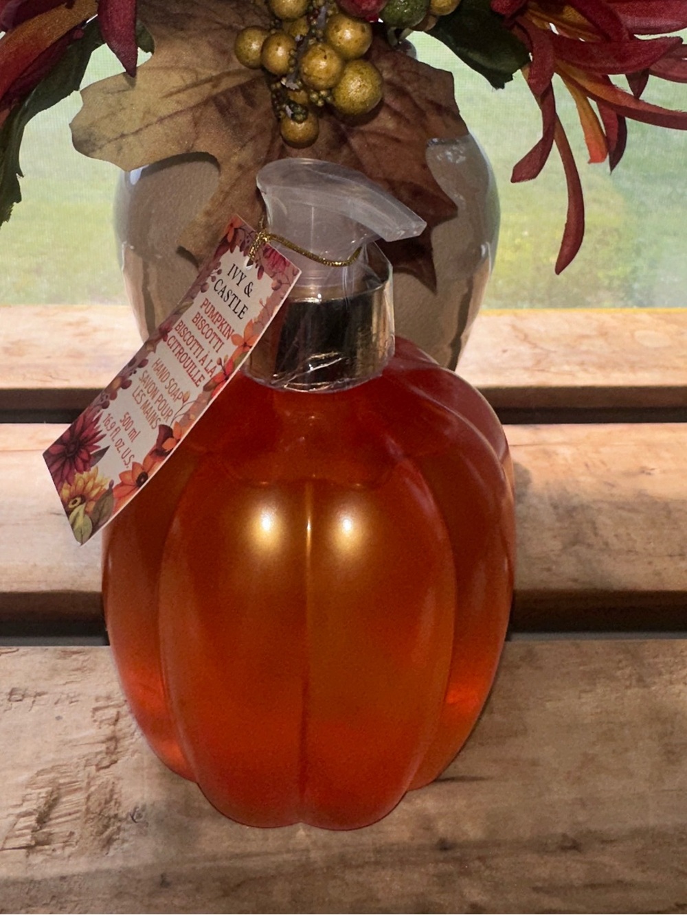 Jack-o-Lantern Hand Soap -Spooky Orange - Picture 9 of 10